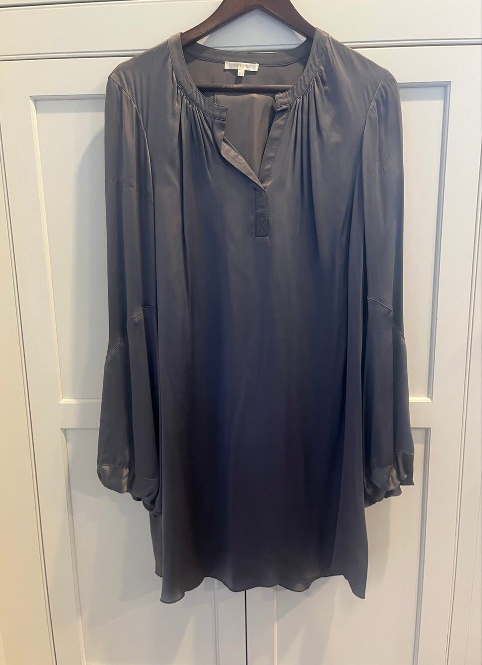 Matty M 100% Silk Charcoal Gray Satin Tunic Shift Dress Balloon Sleeve Sz. M